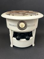 2-Pits Wit Beccon Petroleumstel, Antiek en Kunst, Antiek | Emaille, Ophalen of Verzenden