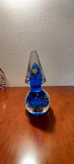 Glazen presse-papier met blauwe bellen, Ophalen