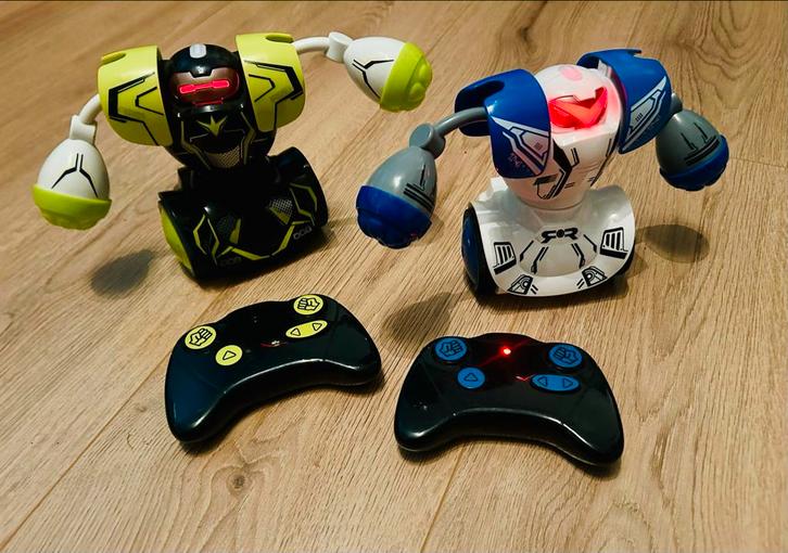 Robo Kombat Vechtrobots met Afstandsbediening, Kinderen en Baby's, Speelgoed | Overig, Gebruikt, Jongen of Meisje, Ophalen of Verzenden