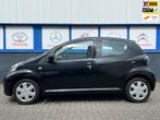 Toyota Aygo 1.0-12V Comfort Navigator 2011 NWE.APK 2995EU, Voorwielaandrijving, Euro 5, Gebruikt, 4 stoelen