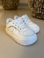 Nike baby sneakers wit maat 19,5, Ophalen of Verzenden, Zo goed als nieuw, Jongetje of Meisje, Schoentjes