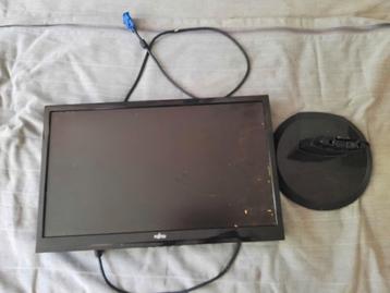 Fujitsu monitor beschikbaar voor biedingen