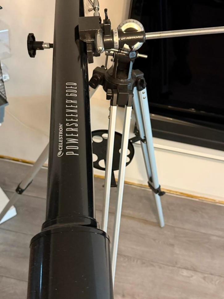 Celestron PowerSeeker 60EQ Telescoop, Audio, Tv en Foto, Optische apparatuur | Telescopen, Gebruikt, Lenzentelescoop (refractor)