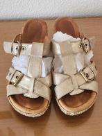 dames slippers kleur goud, merk gabor, maat 5 (38), Slippers, Overige kleuren, Gabor, Ophalen of Verzenden