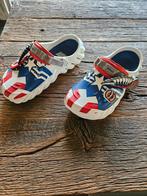 Crocs Captain America, Ophalen of Verzenden, Zo goed als nieuw