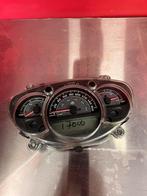 Piaggio MP3 Yourban 125 / 300 cockpit / teller 17000KM, Motoren, Gebruikt