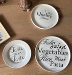 3 Riviera Maison Borden - Verschillende Designs, Ophalen of Verzenden, Zo goed als nieuw, Bord(en), Overige stijlen