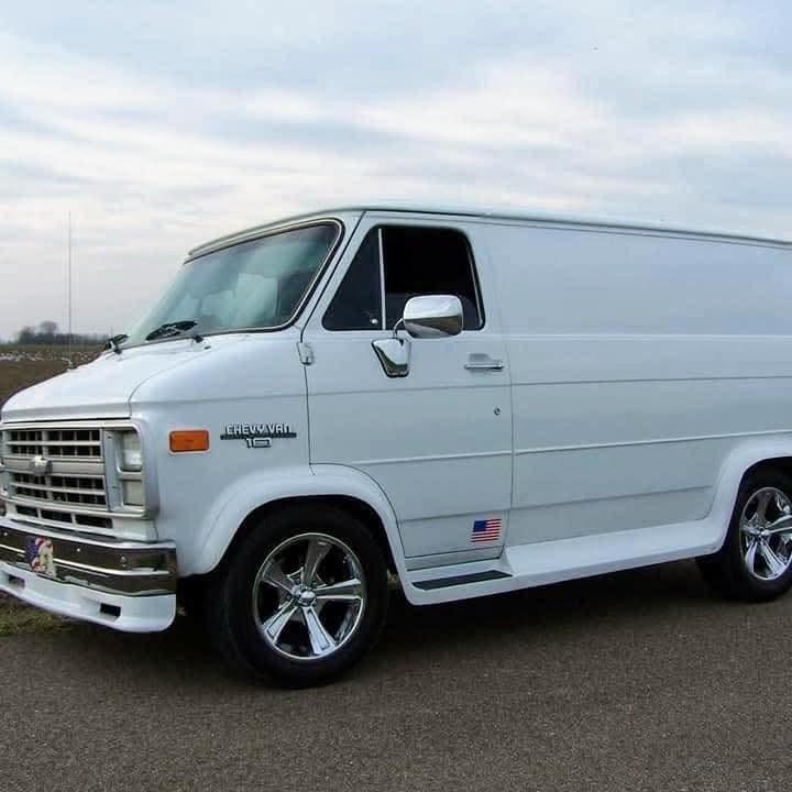 Bumper lip/splitter/Front spoiler voor Chevy/GMC Van tot '96, Auto diversen, Auto-accessoires, Nieuw, Ophalen