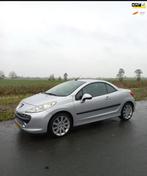 Peugeot 207 CC 1.6-16V T Sport, Auto's, Peugeot, Te koop, Zilver of Grijs, Geïmporteerd, 14 km/l