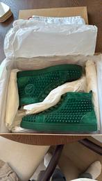Louboutin Flat VV/SPIKES Jungle, Ophalen, Zo goed als nieuw, Overige kleuren