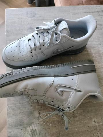 Nike air Force 1 maat 40,5 beschikbaar voor biedingen