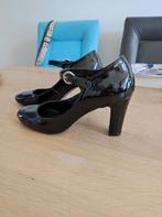 Lakleren pumps maat 38, Kleding | Dames, Ophalen of Verzenden, Zo goed als nieuw, Pumps