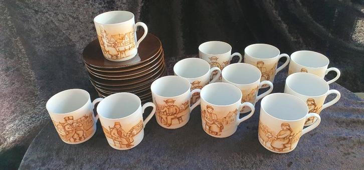 prachtig Echt Beiers porcelain tassenset, Huis en Inrichting, Keuken | Keukenbenodigdheden, Gebruikt, Ophalen