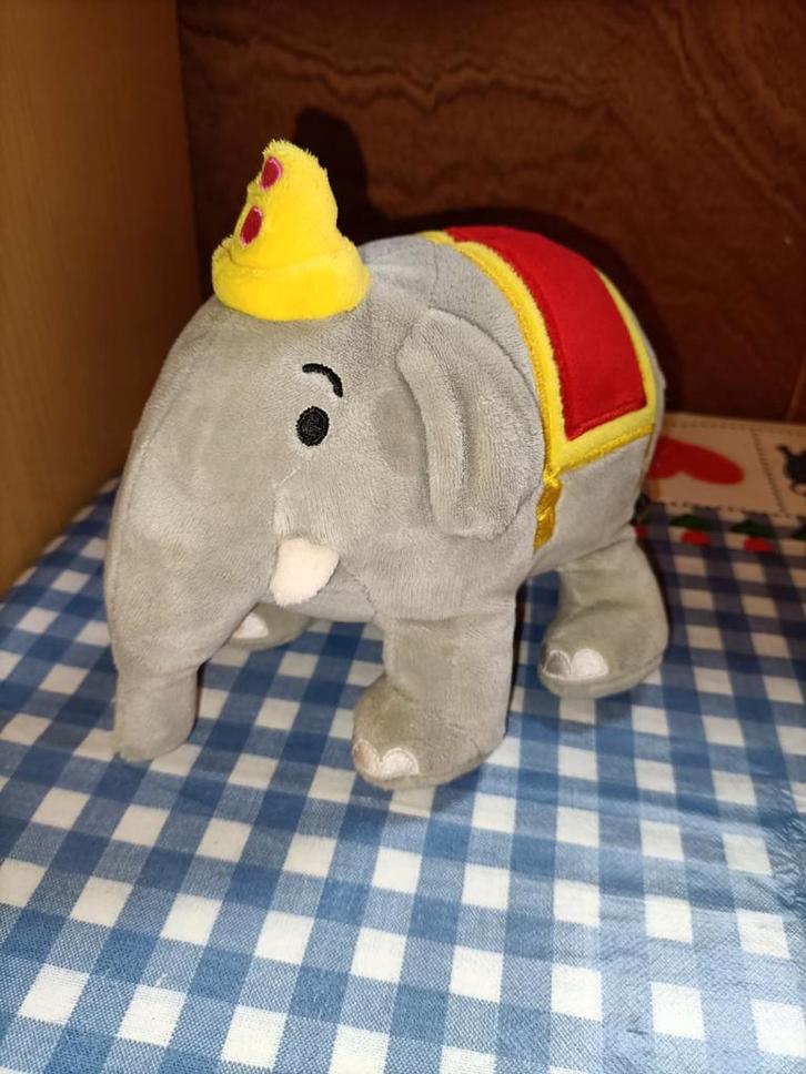 Tumbi knuffel olifant van Bumba, Kinderen en Baby's, Speelgoed | Knuffels en Pluche, Olifant, Ophalen of Verzenden