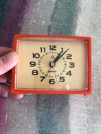 Vintage electrisch wekker klok oranje duitsland, Huis en Inrichting, Ophalen of Verzenden, Gebruikt, Analoog, Wekker of Tafelklok
