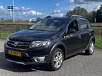 Dacia Sandero 0.9 TCe Easy-R Stepway Lauréate-Airco-Cruise-, Auto's, Dacia, 898 cc, Stof, Zwart, Origineel Nederlands