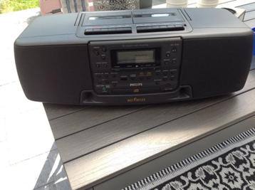 Philips AZ8640 Draagbaar CD FM Radio Cassette Recorder Zwart