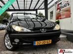 Peugeot 206 CC 1.6-16V Nieuwe APK//Leder, Auto's, Voorwielaandrijving, Gebruikt, 4 cilinders, Cabriolet