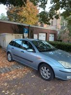 Ford Focus 1.6 I Ghia 2004 Grijs, Auto's, Ford, 1596 cc, 15 km/l, 4 cilinders, 100 pk