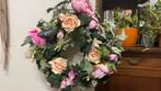 Krans met kunst bloemen /krans, Huis en Inrichting, Woonaccessoires | Kransen, Ophalen of Verzenden, Zo goed als nieuw