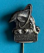 speldje Dolfinarium Hardewijk, Verzamelen, Speldjes, Pins en Buttons, Ophalen of Verzenden, Gebruikt, Stad of Land, Speldje of Pin