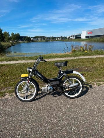 Puch maxi 70cc geel kenteken beschikbaar voor biedingen