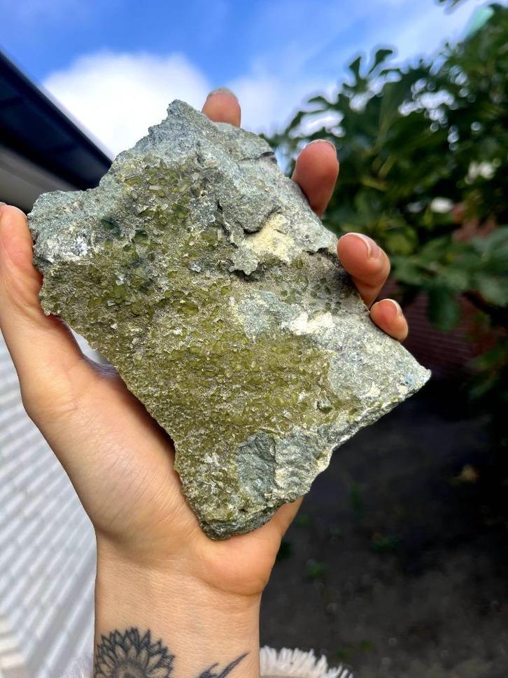 Ruwe Peridoot (zeldzaam), Verzamelen, Mineralen en Fossielen, Mineraal, Ophalen of Verzenden