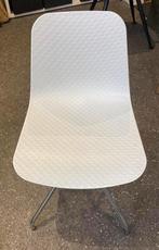 Witte kunststof kuipstoel, Ophalen, Kunststof, Gebruikt, Wit