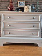 Brocante witte ladenkast, Ophalen, Gebruikt