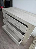 Commode met 3 laden. Niet gedemonteerd en zelf ophalen., Ophalen, Gebruikt, 100 tot 150 cm, 3 of 4 laden