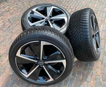 DEMO winter sets Opel Astra L 17” bicolor +!zwart NIEUWSTAAT beschikbaar voor biedingen