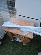 Witte kunststof plinten -60cm, Ophalen of Verzenden, Zo goed als nieuw