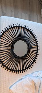 Ronde Rotan Spiegel, Huis en Inrichting, Woonaccessoires | Spiegels, Ophalen, Zo goed als nieuw, Rond, 50 tot 75 cm