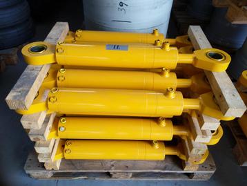 Hydraulische cilinders beschikbaar voor biedingen