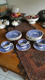 tekoop servies van P Regout serie vinktoren, Antiek en Kunst, Ophalen of Verzenden
