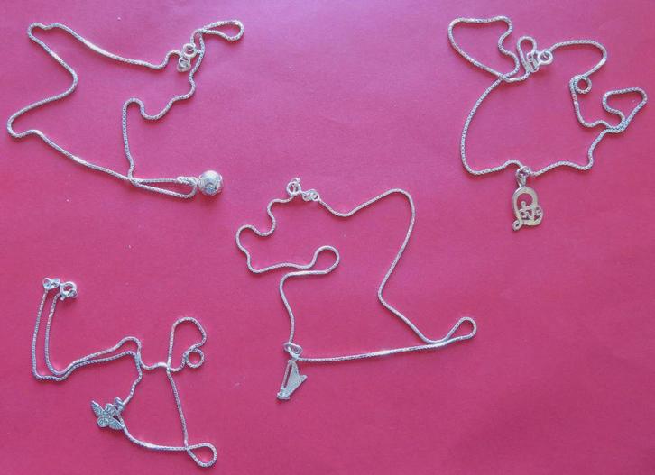 Zilveren ketting met hanger (4 stuks), Sieraden, Tassen en Uiterlijk, Kettinghangers, Nieuw, Zilver, Zilver, Overige voorstellingen