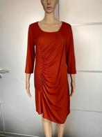 G05 Yest: maat S=36 jurk jurkje bruin/oranje=terracotta, Oranje, Knielengte, Ophalen of Verzenden, Zo goed als nieuw