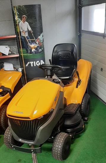 Stiga Estate 7102W Zitmaaier 2 Cilinder beschikbaar voor biedingen