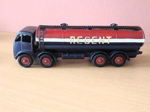 940 FODEN 14 Ton Tanker “Regent” 1:43, Hobby en Vrije tijd, Modelauto's | 1:43, Gebruikt, Bus of Vrachtwagen, Dinky Toys, Ophalen of Verzenden