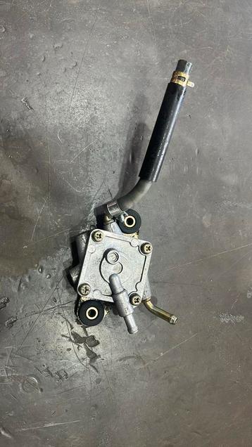 Suzuki SV650 2000 brandstofpomp beschikbaar voor biedingen