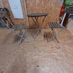 Intratuin bistro set tafel en 2 stoelen, Ophalen, Zo goed als nieuw