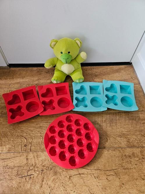 Tupperware nieuwe multiflex vormen €7,50 p.s., Huis en Inrichting, Keuken | Tupperware, Nieuw, Overige typen, Blauw, Rood, Ophalen of Verzenden