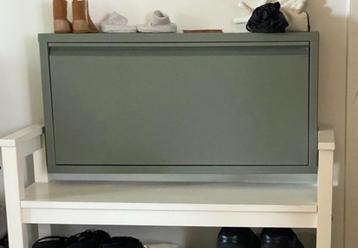 Spinder Groen schoenenkast / green wall shoe storage beschikbaar voor biedingen