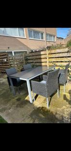 Tafel met 4 stoelen wicker, Wicker, Ophalen of Verzenden, Zo goed als nieuw