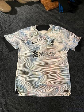 Liverpool away shirt 2022/2023. ( Virgil van dijk )