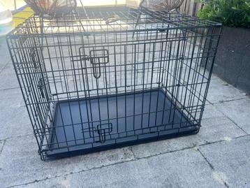 Hondenbench M (Hoogte: 55cm lengte: 76 breedte: 48cm) beschikbaar voor biedingen