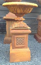 Hele mooie pot en sokkel stad gietijzer nieuw., Ophalen, Rond, Nieuw, Tuin