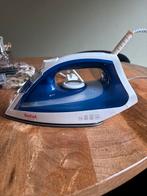 Strijkijzer - €10, Verzenden, Gebruikt, Strijkijzer met snoer