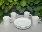 Nieuw wit servies met vier bordjes en vier mokken, Ophalen of Verzenden, Nieuw, Overige stijlen, Bord(en)