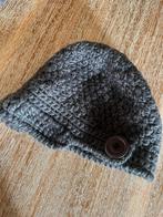 Grijze Gehaakte Dames Muts, Kleding | Dames, Mutsen, Sjaals en Handschoenen, Ophalen of Verzenden, Zo goed als nieuw